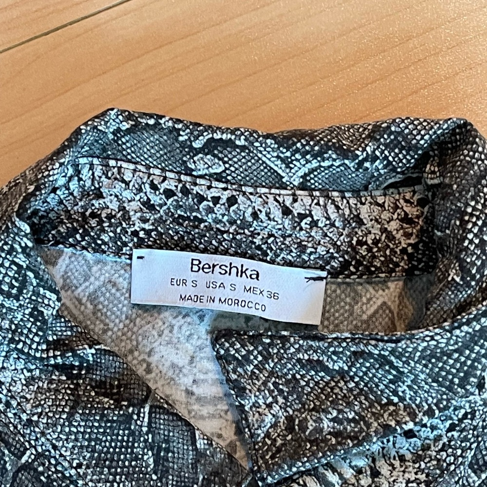 Bershka Monochrome Snakeskin Blouse
